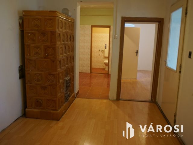 Kertes ház a Csúcson