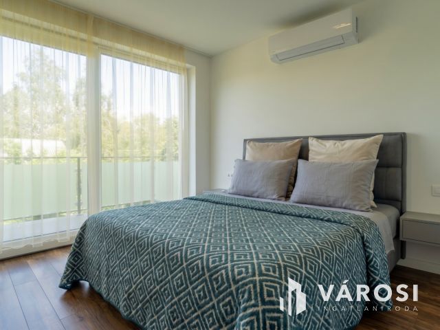 Prémium penthouse Siófokon medencével