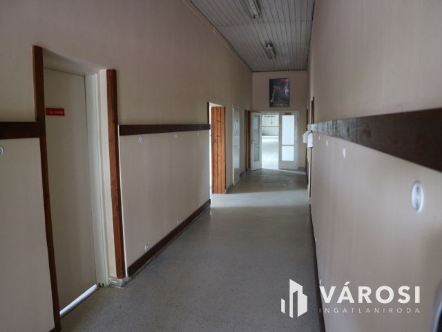 Csehimindszent,telephely,üzemcsarnok,irodaház,garázs stb.